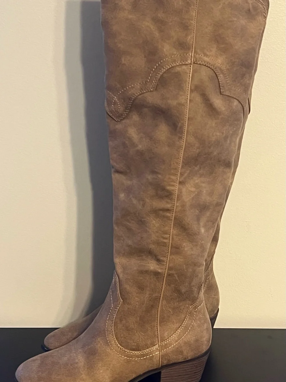New Fergalicious Over The Knee Side Zip Western Style Boots Size 8M
